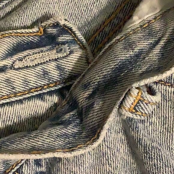 Princess Polly High Rise Asymmetrical Button Fly Light Wash Loose Fit Jeans Sz 8 - Picture 11 of 11